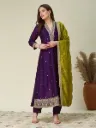 Regal Aura Anarkali Kurta with Statement Dupatta